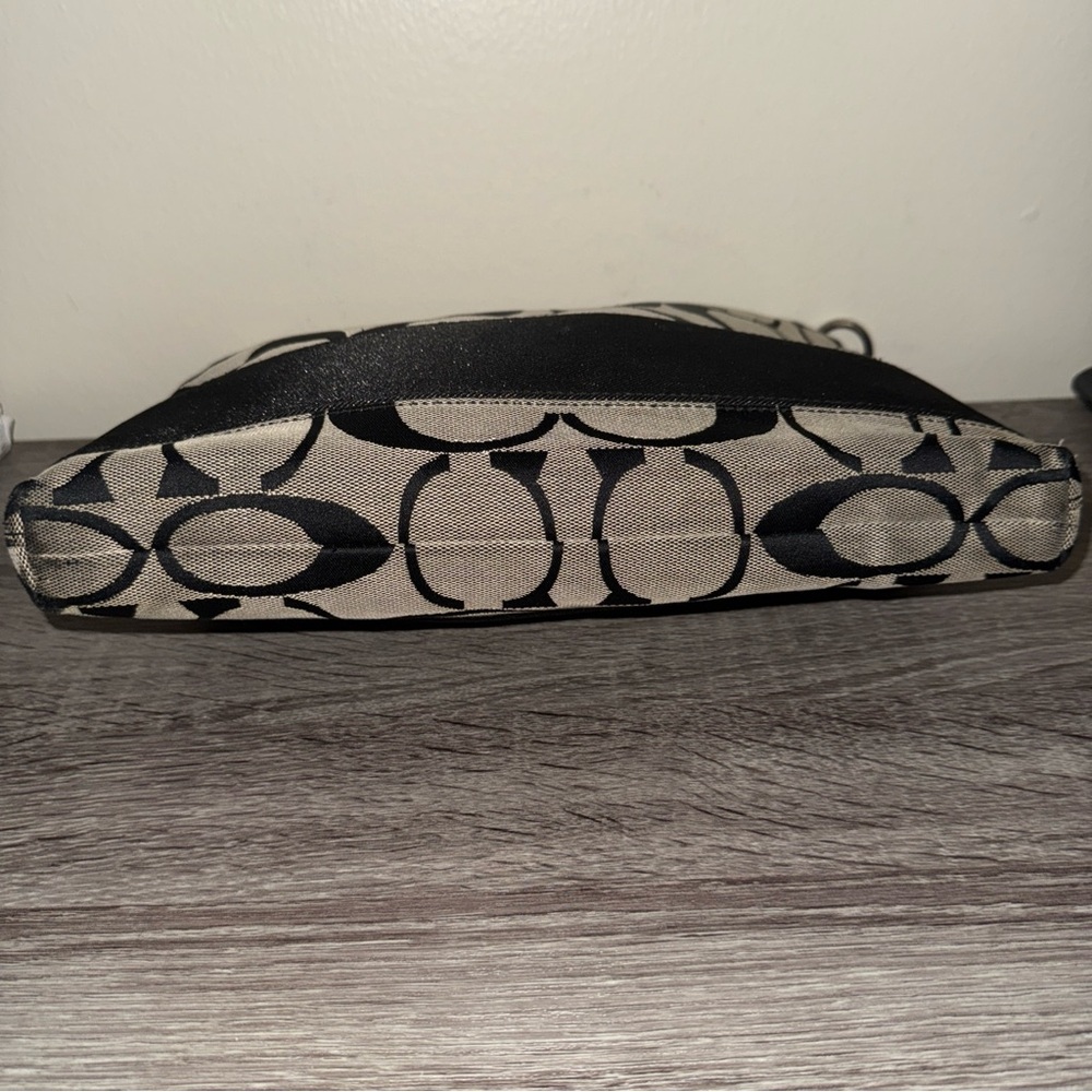 COACH CROSSBODY PURSE  Signature Stripe‎ No. A1276-F19220 - Picture 10 of 14